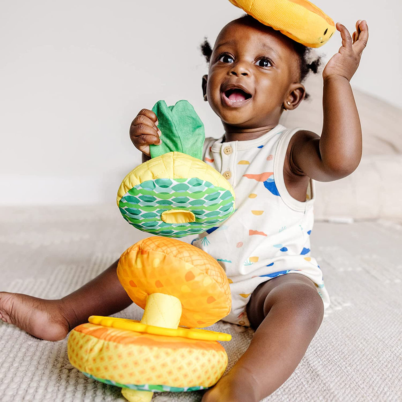 Melissa & DougTake-Along Clip-On Infant ToyStyle: Bubble Tea Take Along Baby ToyEarthlets